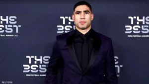 حكيمي يطمئن الجماهير على صحته بعد تتويجه كأفضل لاعب في إفريقيا 2025